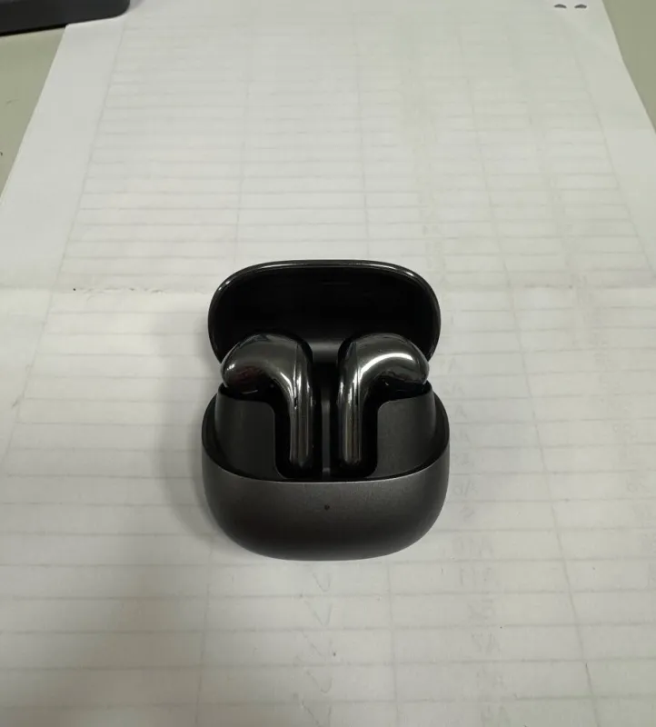 Bezdrátová sluchátka Xiaomi buds 5
